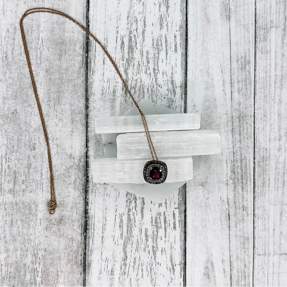 ✗ SOLD ✗ - Picture 2 of 6